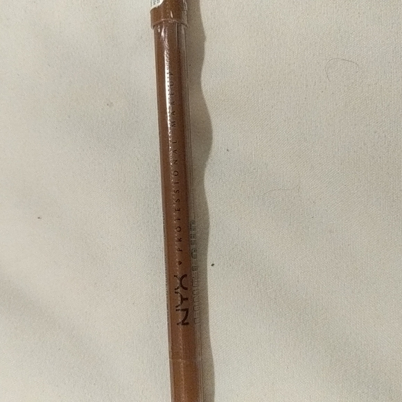 NWT Lip liner - Picture 1 of 3